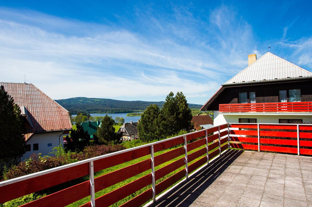 Fontana Lipno Hotel Cerna v Posumavi Exterior photo